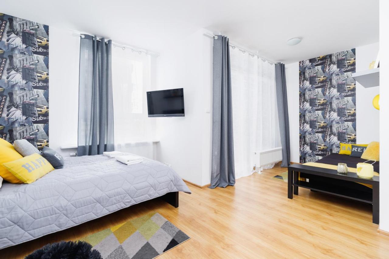 Апартаменты Studio Pradnik Bialy Krakow By Renters Экстерьер фото
